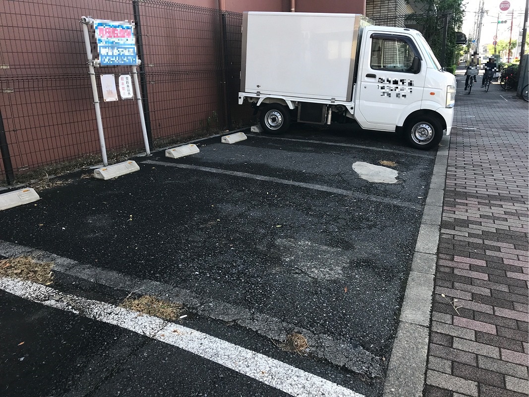 葛飾区亀有４丁目　月極駐車場